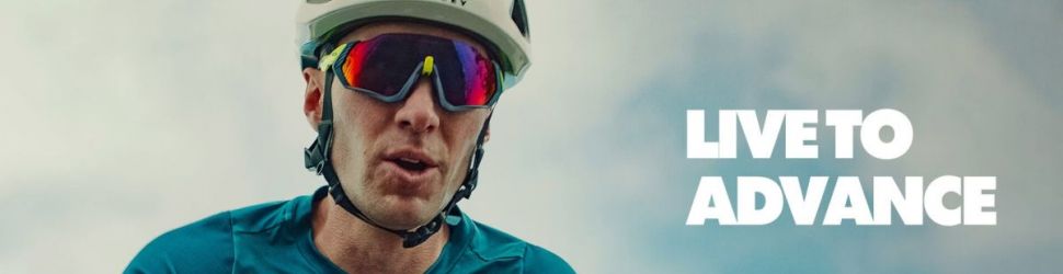 Oakley Custom Flight Jacket, les cyclistes peuvent personnaliser leurs lunettes de soleil