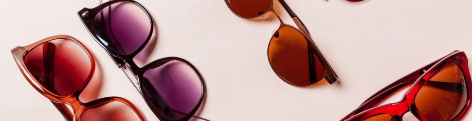 Sélection de 10 paires solaires iconiques à moins de 100 euros