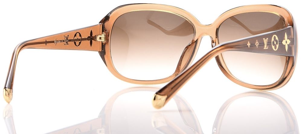 Lunettes de soleil Louis Vuitton Lunettes de soleil Femme Obsession GM  Z0460E ; Z0460W 59-15 pas cher